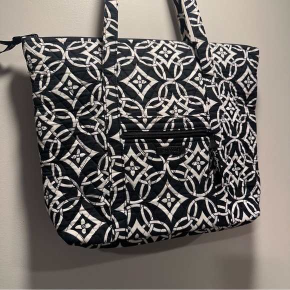 Vera Bradley Set of 3 in Black Patterns. Villager Bag, Accordion Wallet & Zip ID - Picture 7 of 16